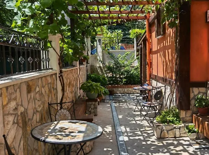 тодора Todora Къща за гости